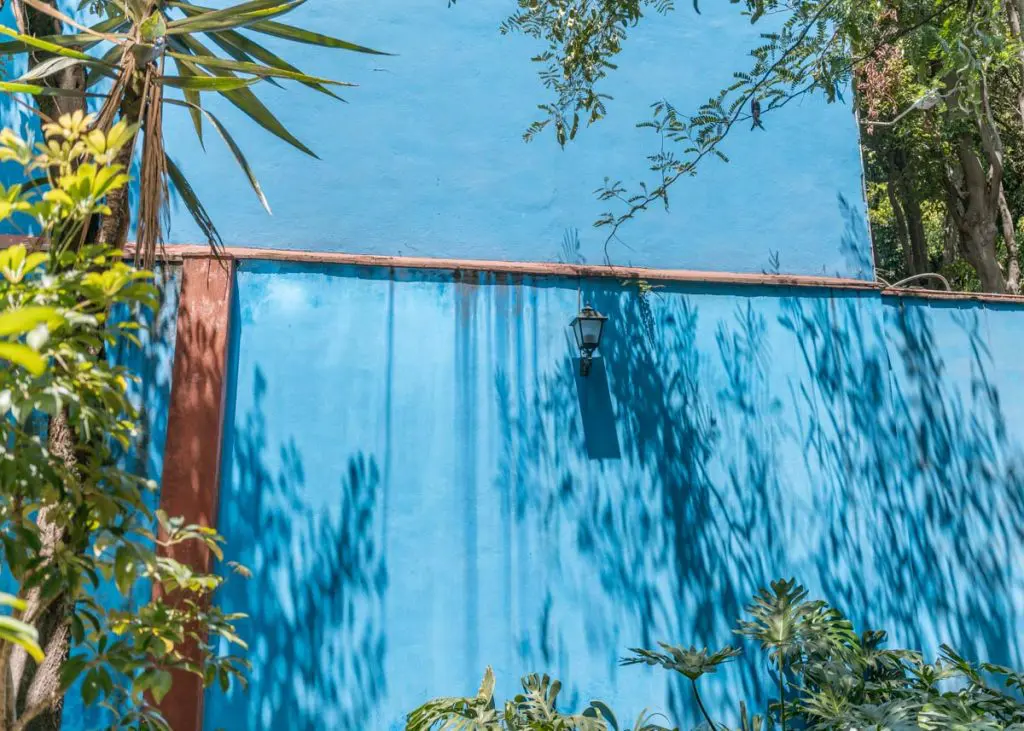 Frida Kahlo Museum Casa Azul Blue walls with greenery