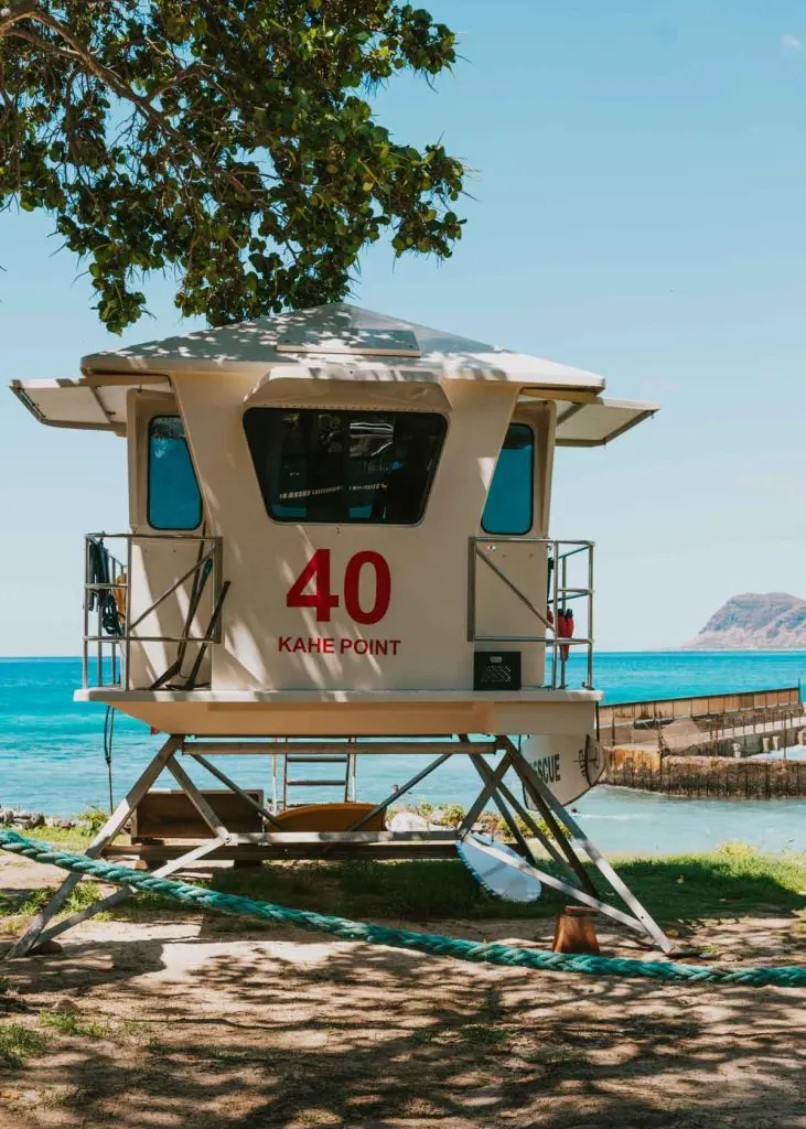 Lifeguard stand in Oahu
