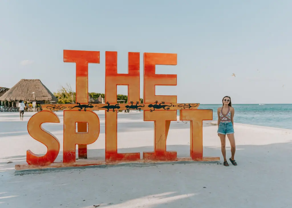 caye caulker the split sign