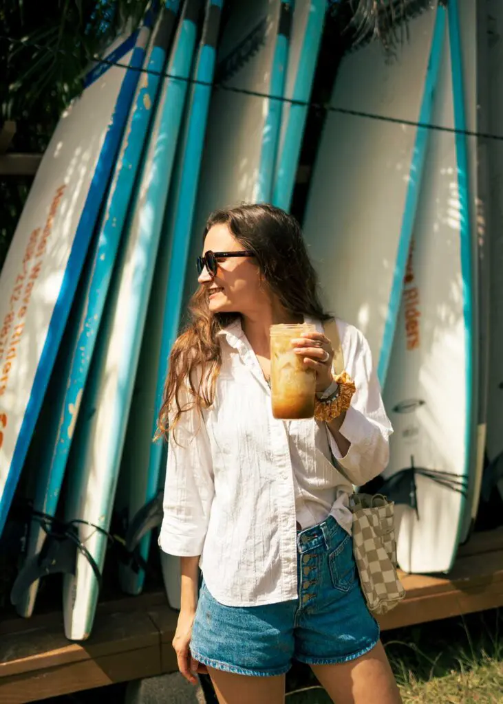 Exploring Hanalei town, surf boards and coffee from Wishing well