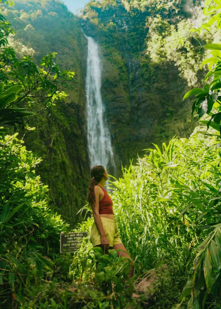 The Perfect 1 Day Road to Hana Itinerary (& What to Skip)