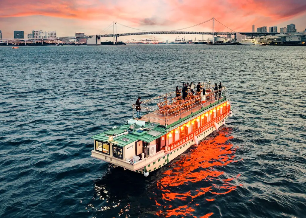 Yakatabune Dinner Cruise in Tokyo Bay