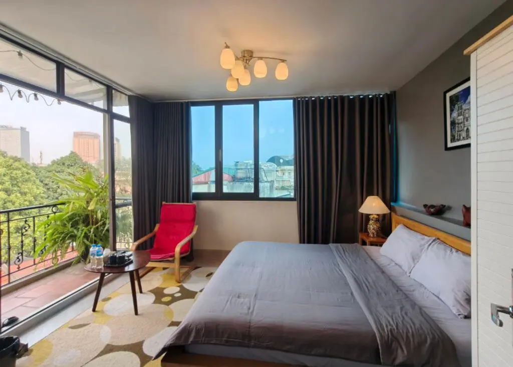 T Home Balcony homestay in Hanoi
